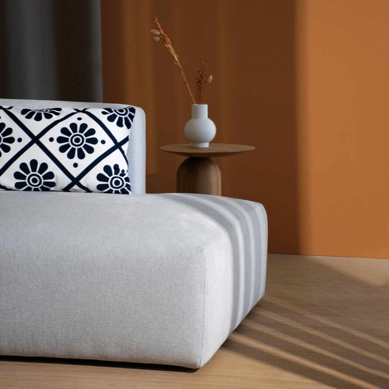 Detail bank met kussen